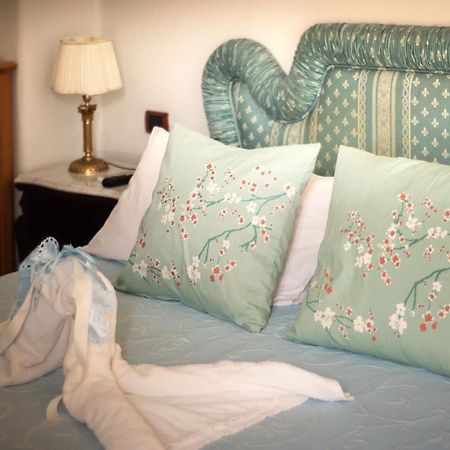 La Finestra Sul Mare Bed & Breakfast Ischia Exterior photo